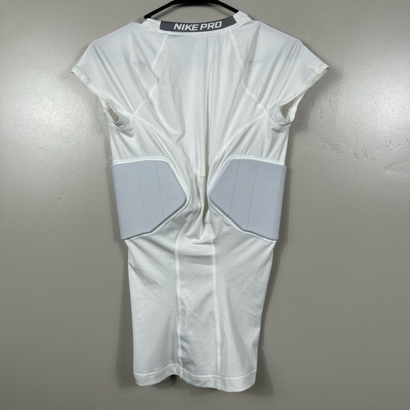 NWT MENS NIKE PRO HYPERSTRONG PADS FOOTBALL Padded Compression SHIRT White Small - Picture 3 of 6